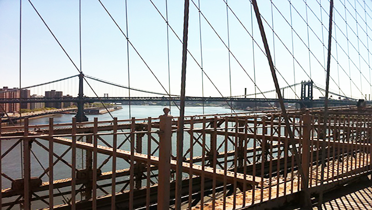 Photo Helen Alfvegren-pont de Brooklyn- Podcast David Graeber 1