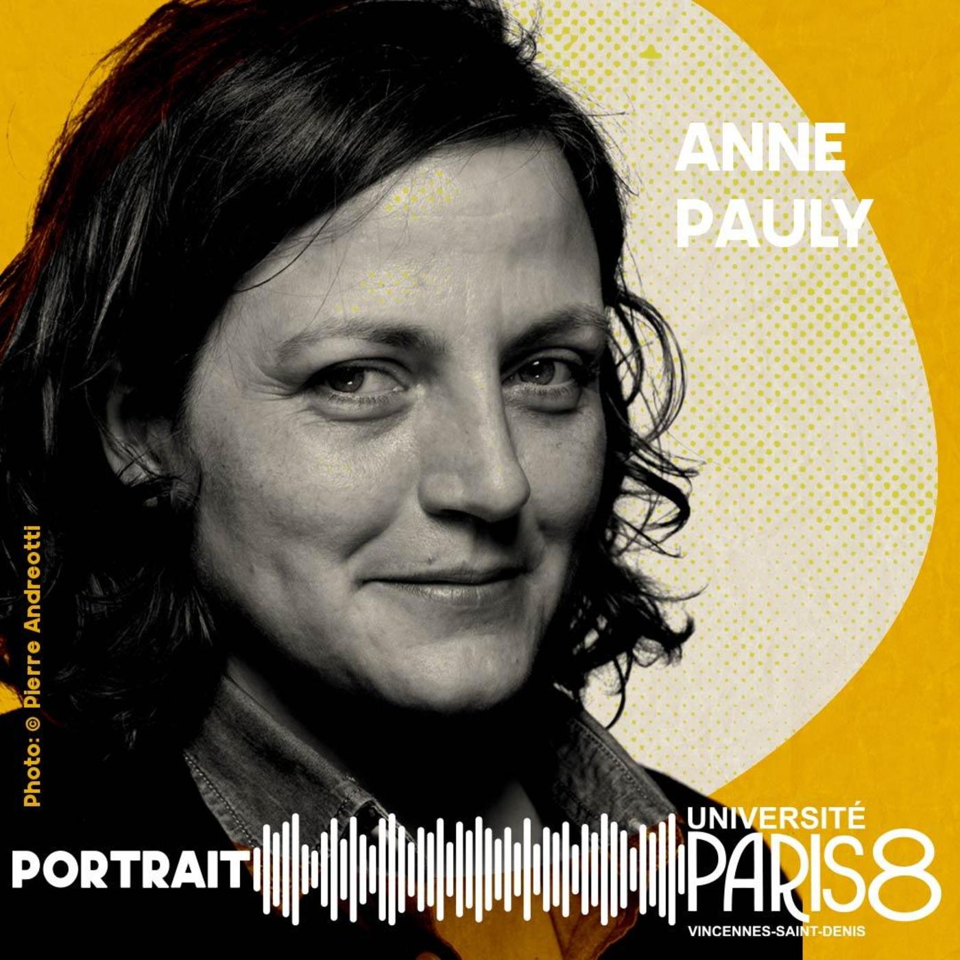 logo podcast - Portrait d'Anne Pauly Autrice et ex-étudiante du master de Création Littéraire