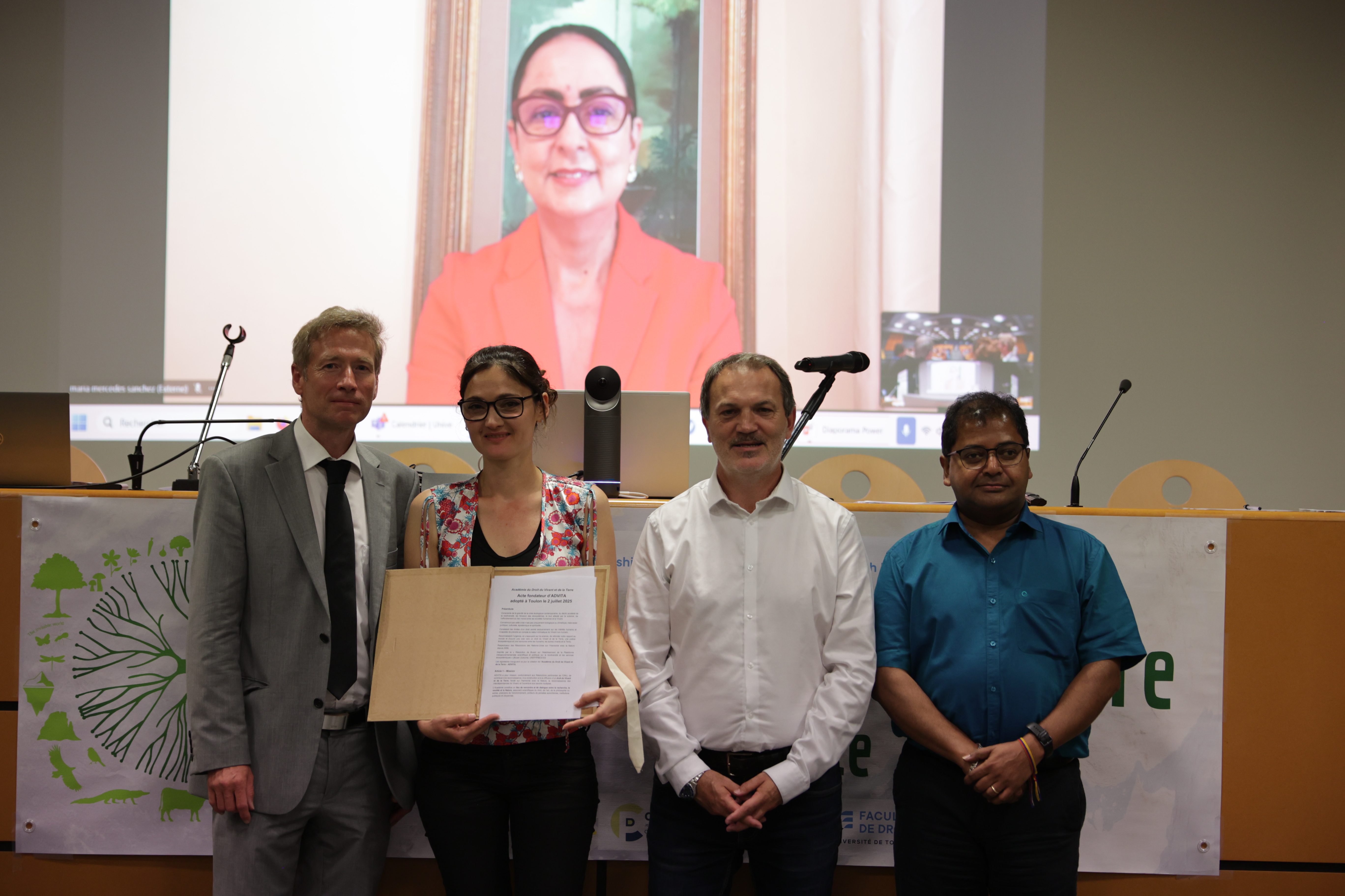 Photo membres fondateurs de l'Académie du droit du vivant et de la Terre (ADVITA)