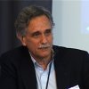Robert E Slavin