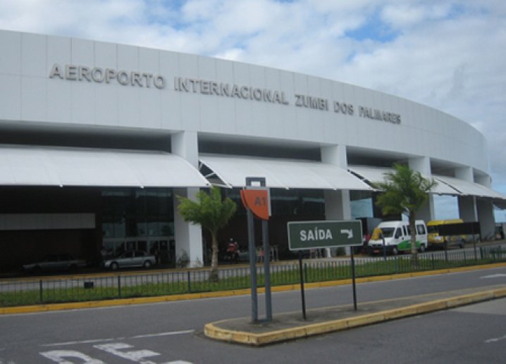 9-Aeroporto-de-Maceió-Zumbi-dos-Palmares-Palmeira-enwikipedia.jpg