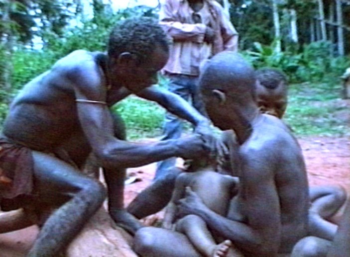 1987-03 RCA Aka video fumigation Boyangi03.jpg
