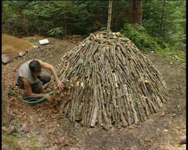 Reconstitution d'une charbonnière