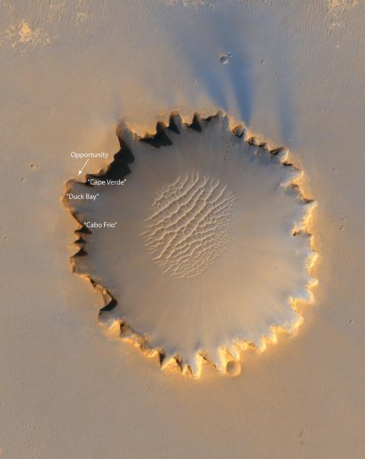 9503%20Opp%2010oct06%20Hirise%20Victoria%20%26%20Opp%20Victoria-color-annot_br2