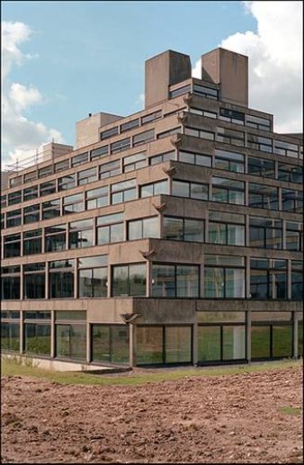 Université East Anglia (architecte Denys Lasdun)