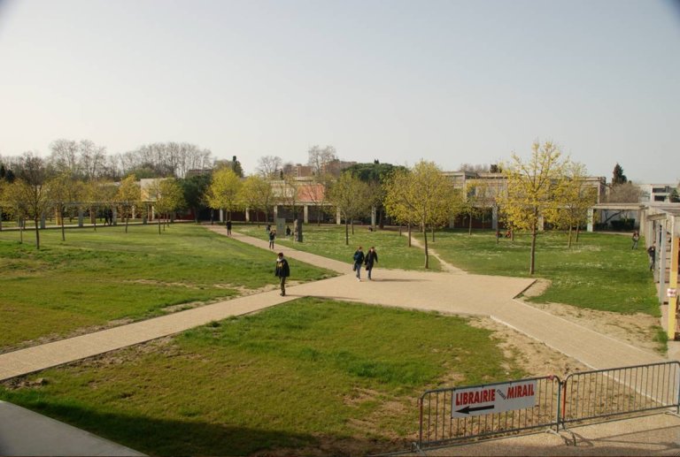UTM-grand%20patio-b