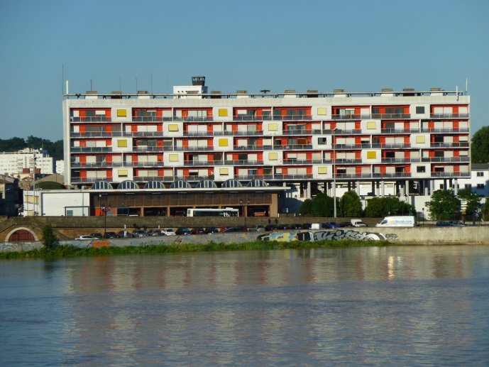 Caserne des pompiers de la Benauge à Bordeaux