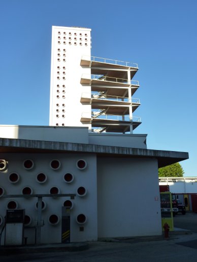 Caserne des pompiers de la Benauge à Bordeaux (tour d'exercice)