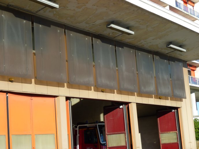 Caserne de pompiers de la Benauge à Bordeaux (entrée)