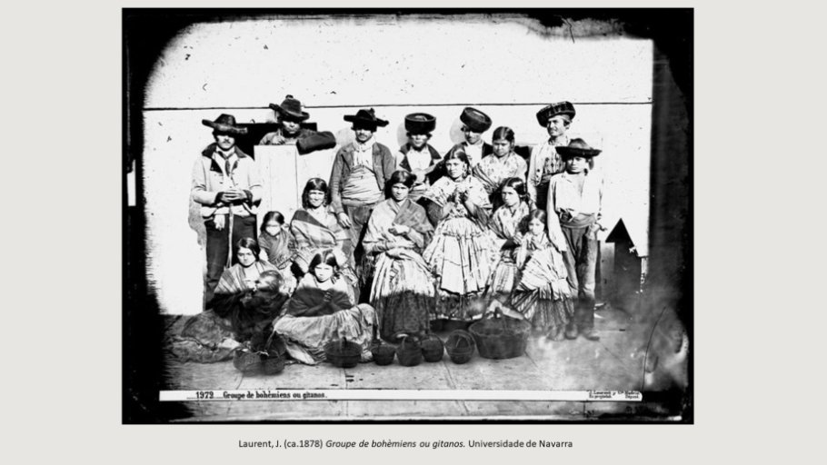 Diapo 8 - Laurent, J. (ca.1878) Groupe de bohèmiens ou gitanos. Universidade de Navarra
