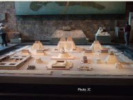 Diapo 28 Maquette duTemplo Mayor, photo JC